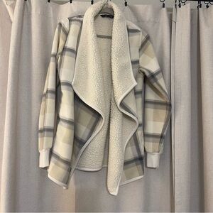 Abercrombie & Fitch Plaid Sherpa lined Sweater